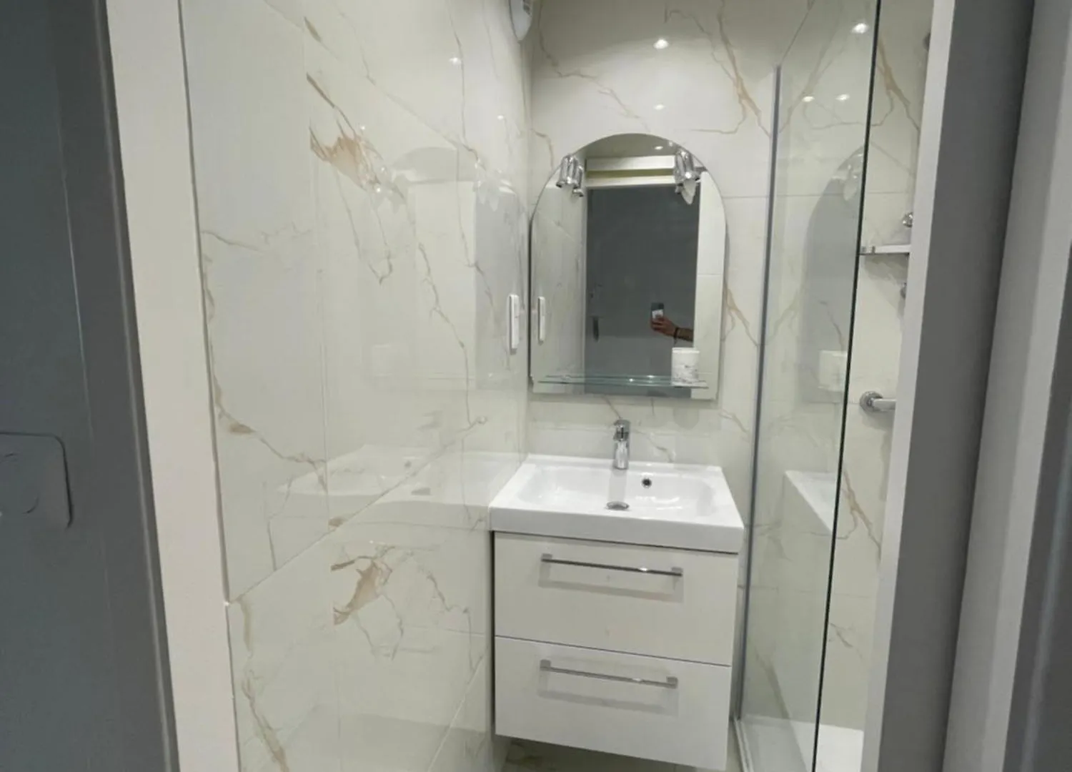 Studio Lumineux A 2Min De La Plage 尼斯
